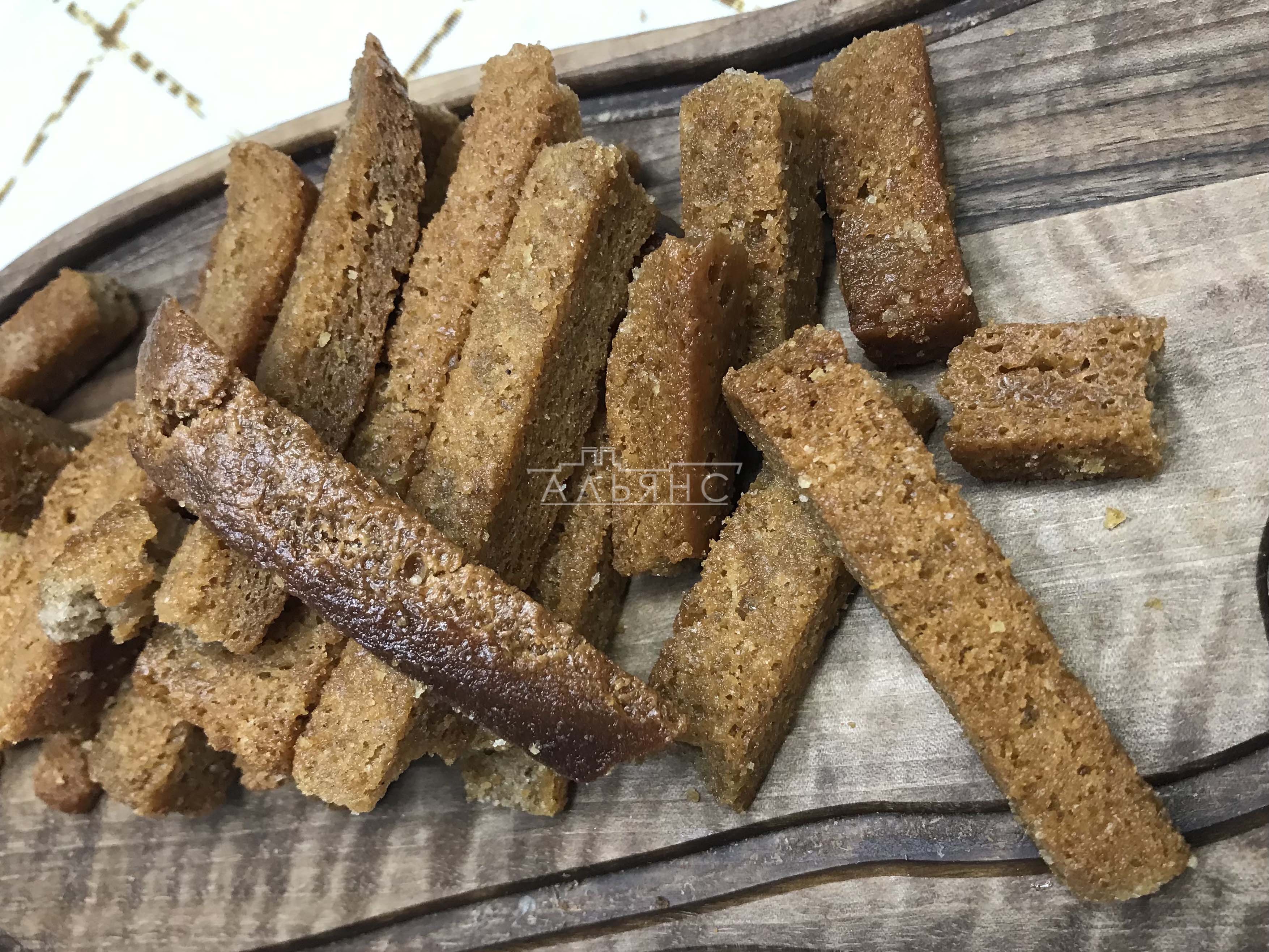Деревенские гренки с чесноком в Майкопе