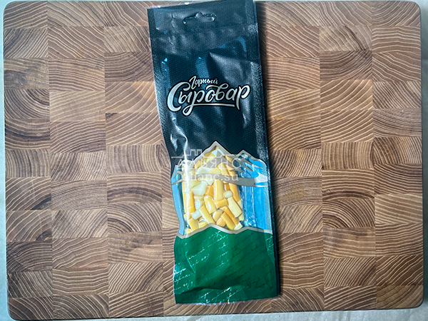 Сыр 60 гр ГОРНЫЙ СЫРОВАР (Бочонок копчёный) в Майкопе